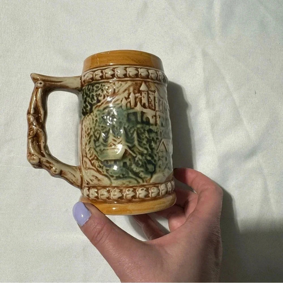 2 Ceramic Germain-Inspired Beer Steins Made in Japan - Picture 4 of 16